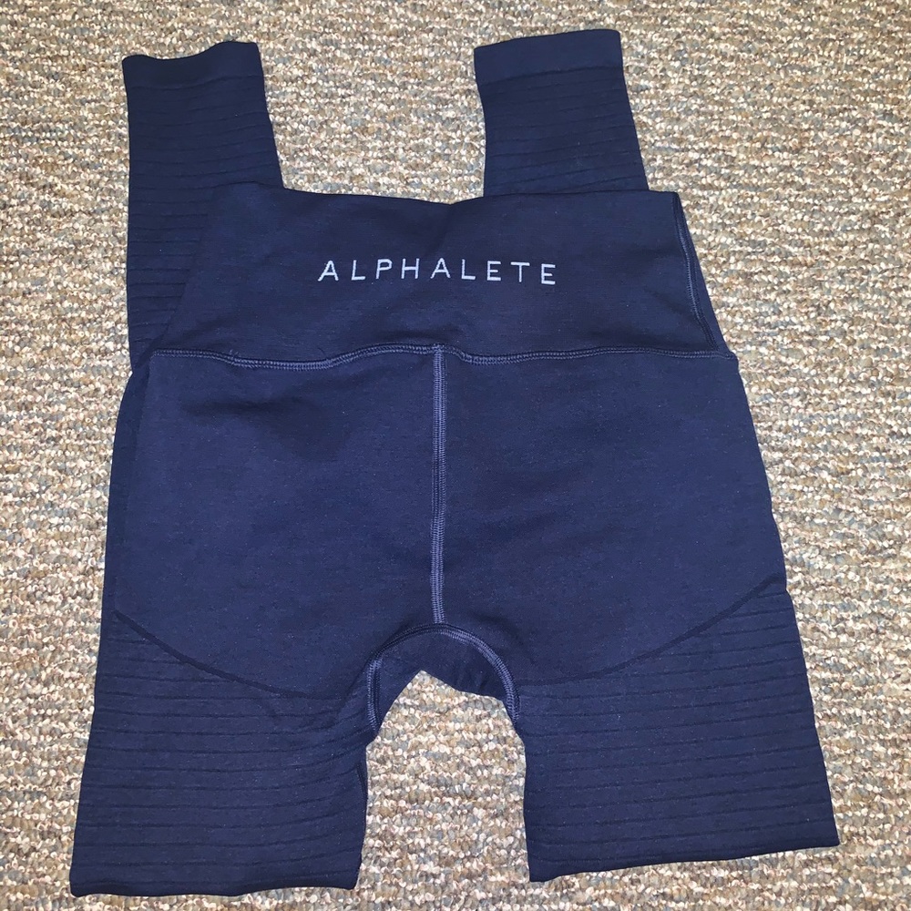 Alphalete revival leggings